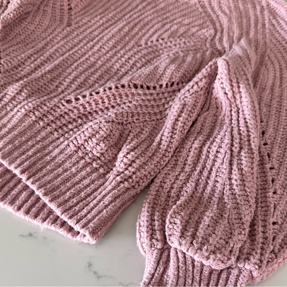 Express pink heart balloon sleeve knit sweater - Picture 3 of 4